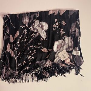 NWT Liz Claiborne Black and Pink Floral Scarf